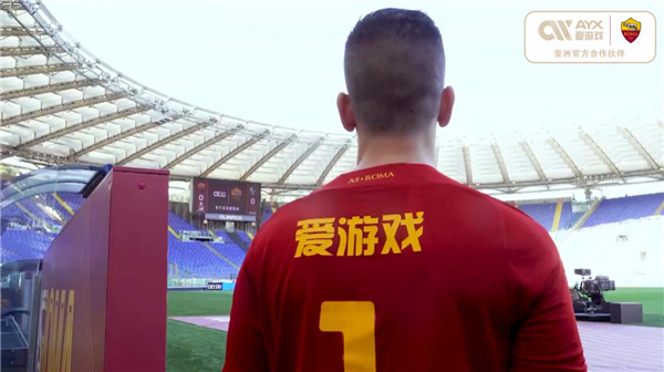 更是观看她